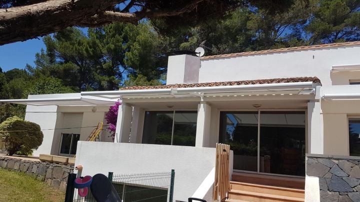 Pose de store à Sète